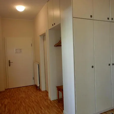 Appartement Null Ferienwohnung Lvc5 *